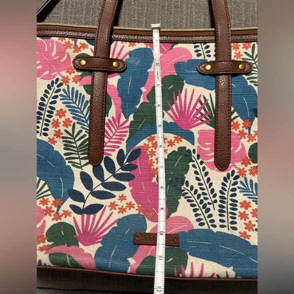 Fóssil Floral Sholder Large bag/ Tote  / Greem/ Blue/ pink - Picture 11 of 12
